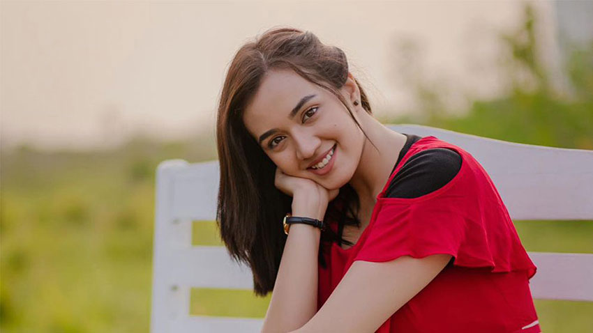 হয়তো এখনো বড় পর্দার জন্য পুরোপুরি উপযুক্ত নই: আইশা খান