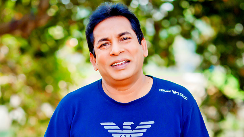 কলকাতায় হেনস্তার গুঞ্জনে যা বললেন মোশাররফ করিম